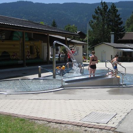 Ferienhaus Enzi ไวสซ์บริอาค ภายนอก รูปภาพ